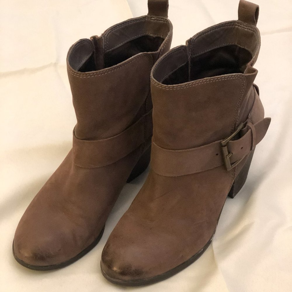 Ankle booties